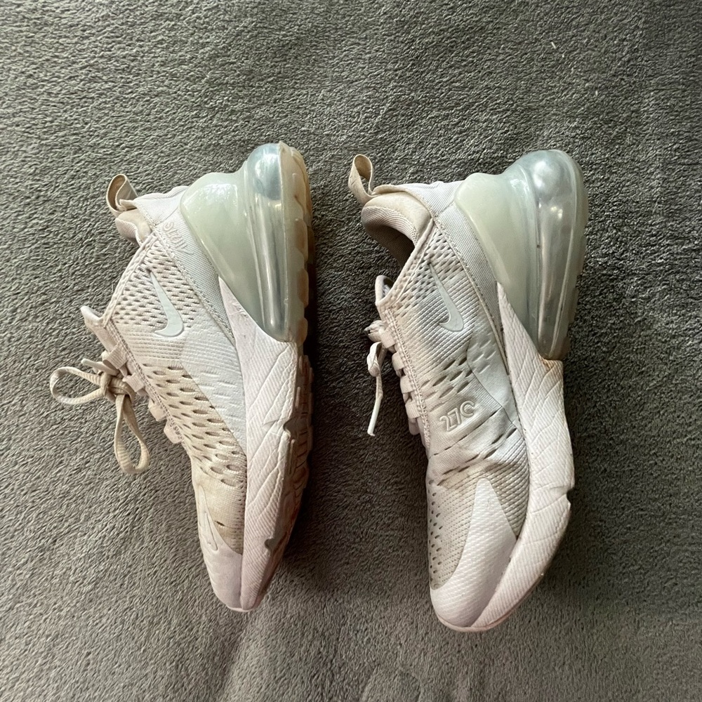 White Nike Air Shoes Woman’s